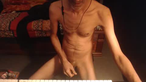 Snapshot of kissmycockandballs chatting on 11/21/25, 07:40 Your Man online show from 11/21/25, 07:40