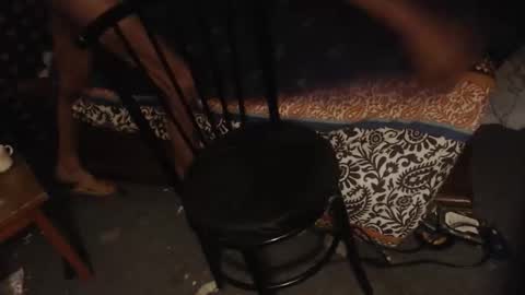 Snapshot of kissmycockandballs chatting on 12/14/25, 01:33 Your Man online show from 12/14/25, 01:33