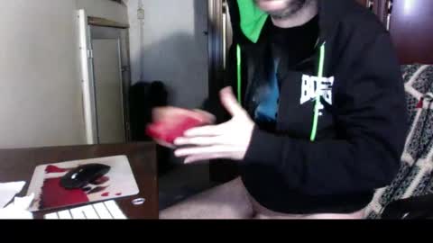 kissofbanned1983 online show from 11/19/25, 10:37