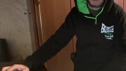 kissofbanned1983 online show from 01/10/26, 09:44