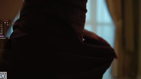 Snapshot of kissofflame chatting on 10/25/25, 08:00 Jane online show from 10/25/25, 08:00