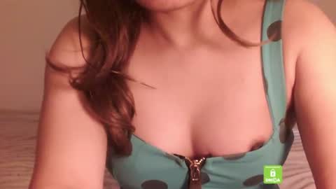 Snapshot of kisspriya chatting on 10/29/25, 06:42 J online show from 10/29/25, 06:42