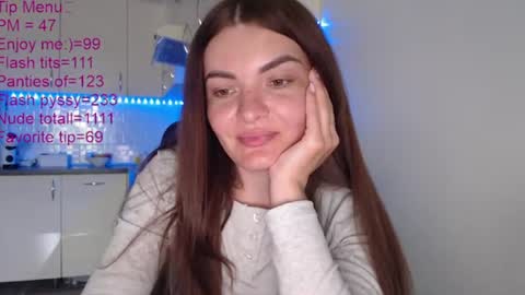 Im Amaia   Everyone Merry Christmas  online show from 06/21/26, 11:02
