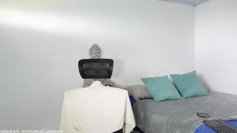 kite__ online show from 12/31/24, 04:14