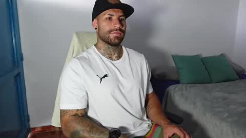 kite__ online show from 02/07/25, 03:08