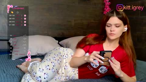 kitigrey online show from 10/08/25, 11:19