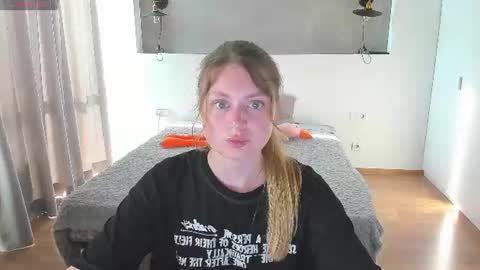 kitkatvel online show from 07/01/26, 05:09