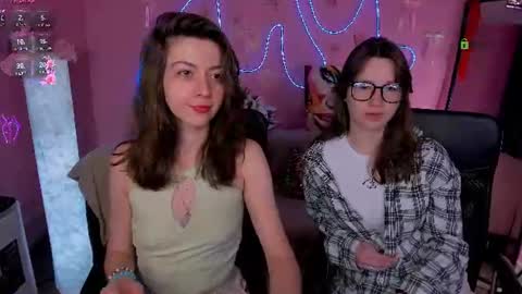 Snapshot of kitniss_dreamy chatting on 06/16/26, 07:16 kitniss online show from 06/16/26, 07:16