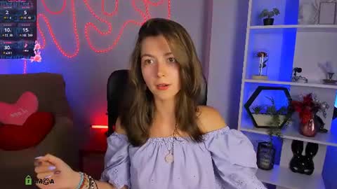 Snapshot of kitniss_dreamy chatting on 07/17/26, 07:08 kitniss online show from 07/17/26, 07:08