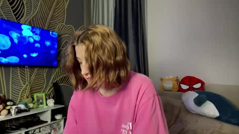 Snapshot of kitostrum chatting on 04/06/26, 03:35 Tanesha online show from 04/06/26, 03:35