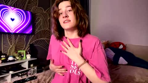 Snapshot of kitostrum chatting on 04/11/26, 02:32 Tanesha online show from 04/11/26, 02:32