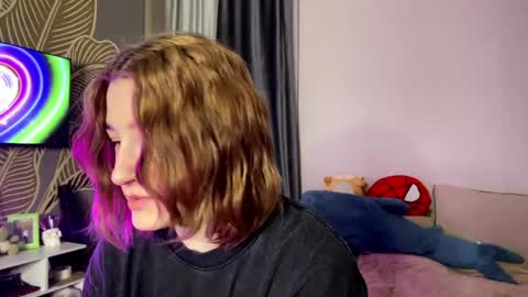 Snapshot of kitostrum chatting on 04/13/26, 02:44 Tanesha online show from 04/13/26, 02:44