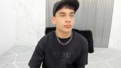 kitsune_44 online show from 03/24/26, 07:30