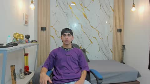 kitsune_44 online show from 04/09/26, 07:08