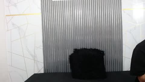 kitsune_44 online show from 04/11/26, 07:07