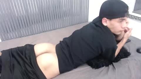 kitsune_44 online show from 04/13/26, 07:41