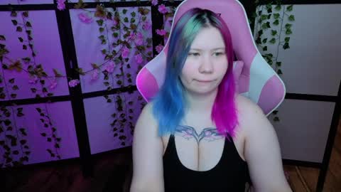 Snapshot of kitsune_little chatting on 05/17/26, 10:06 kitsune_little online show from 05/17/26, 10:06
