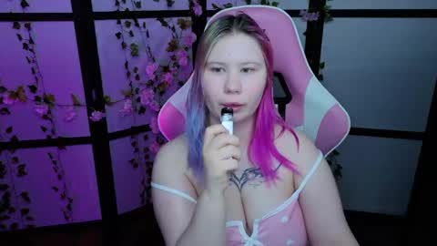 Snapshot of kitsune_little chatting on 06/03/26, 10:04 kitsune_little online show from 06/03/26, 10:04
