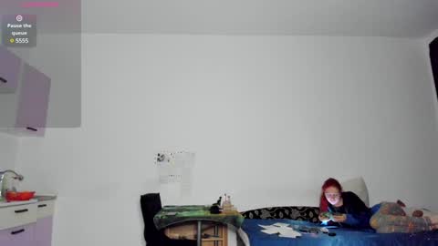 Kitsune online show from 01/04/25, 08:48