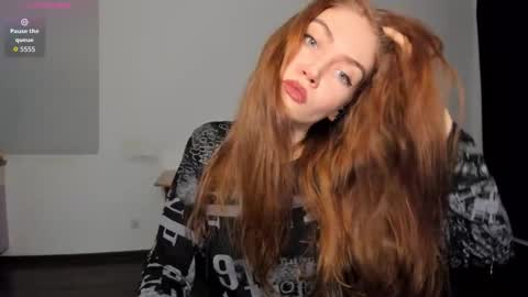 Kitsune online show from 09/24/25, 10:24