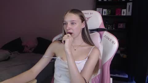 kitsuneyX online show from 07/09/26, 11:53