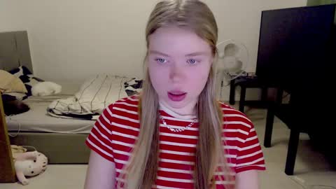 Jennyblonde and Emmabrunette online show from 12/27/24, 03:15