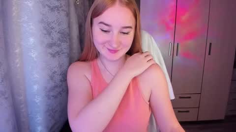 kitten_sun online show from 02/10/25, 01:57