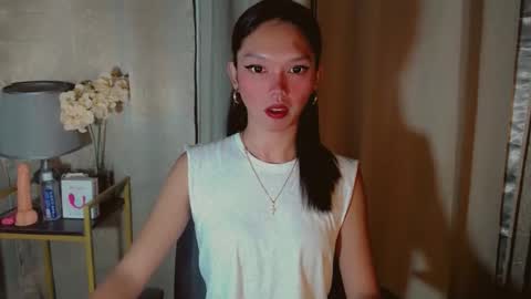 Snapshot of kitteylovesyou chatting on 09/23/25, 08:56 KITTY online show from 09/23/25, 08:56