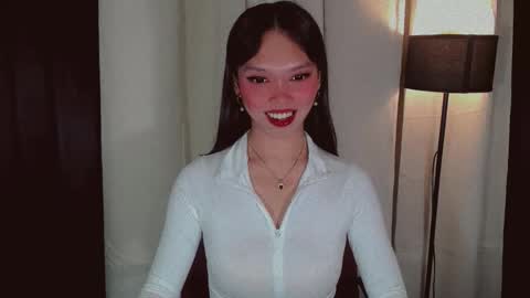 Snapshot of kitteylovesyou chatting on 10/03/25, 08:50 KITTY online show from 10/03/25, 08:50