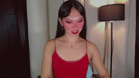 Snapshot of kitteylovesyou chatting on 10/05/25, 08:18 KITTY online show from 10/05/25, 08:18