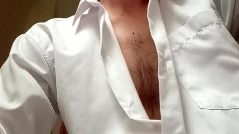 Snapshot of kitti1212 chatting on 12/23/24, 04:28 kitti1212 online show from 12/23/24, 04:28