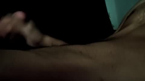 Snapshot of kitti1212 chatting on 02/13/25, 02:52 kitti1212 online show from 02/13/25, 02:52