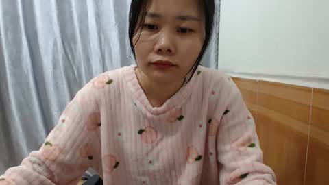 kitti_baby2x online show from 11/14/25, 01:37