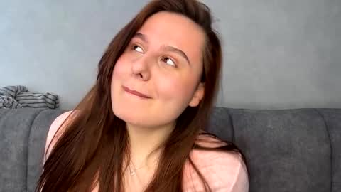 Ellaiza online show from 03/18/26, 08:17