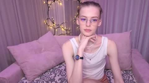 Kitty online show from 06/03/26, 12:46