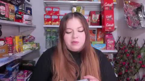Snapshot of kitty__pinnk chatting on 07/12/26, 07:38 KAROL online show from 07/12/26, 07:38