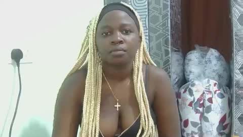 Kitty Aura online show from 03/25/26, 09:21