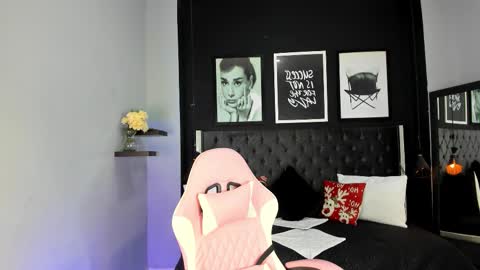 Kitty online show from 11/20/25, 11:32