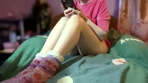 Kitti online show from 02/07/26, 06:39