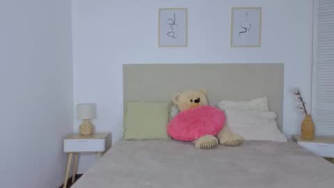 kitty_cut1ee_ online show from 02/18/26, 01:40