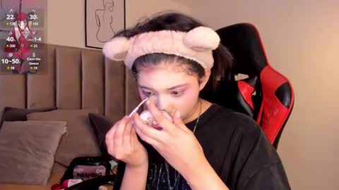 Camila online show from 03/11/25, 02:43