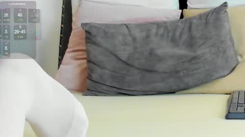 Snapshot of kitty_hot66 chatting on 10/26/25, 03:45 Katy online show from 10/26/25, 03:45