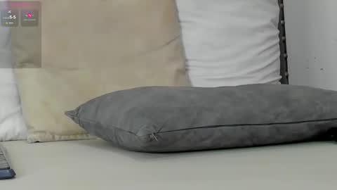 Katy online show from 12/20/25, 03:24