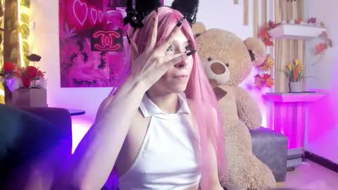 Kate online show from 12/17/25, 10:05