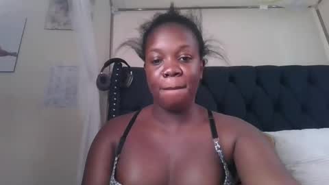 kitty_kerry online show from 12/16/25, 09:14