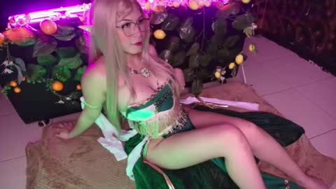 Kitty online show from 11/16/25, 02:28