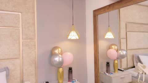 kitty_model online show from 04/06/26, 11:44