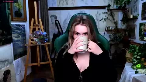 kitty_pantera online show from 09/30/25, 09:14