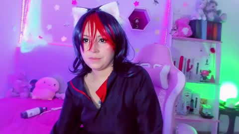     online show from 03/10/25, 03:45