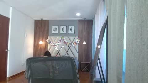    online show from 07/14/26, 12:00